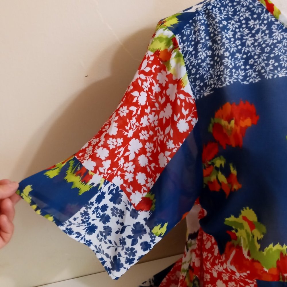 Flowy Top - Picture 3 of 9